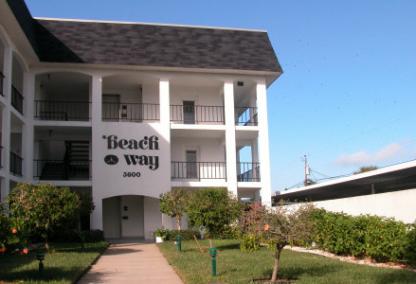 Front view of Beach Way